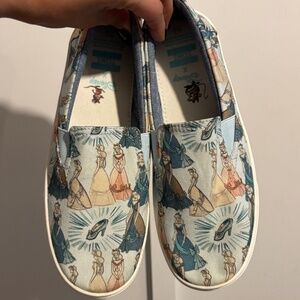 TOMS X Disney Classic Blue Cinderella Printed Canvas Shoes